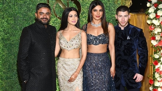 Entertainment News Today Live Updates on February 7, 2025: Priyanka Chopra shows bhabhi-to-be Neelam how to pose for paparazzi, fixes her outfit on sangeet night. Watch video Entertainment News Today Live Updates on February 7, 2025: Priyanka Chopra shows bhabhi-to-be Neelam how to pose for paparazzi, fixes her outfit on sangeet night. Watch video