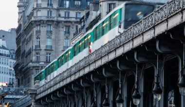 Quatre présidents de régions décident de ne pas appliquer une taxe sur les entreprises, le Medef les remercie