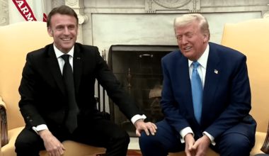The way he touched Trumps thigh to assert dominance 🥵 The kind of leader the EU needs