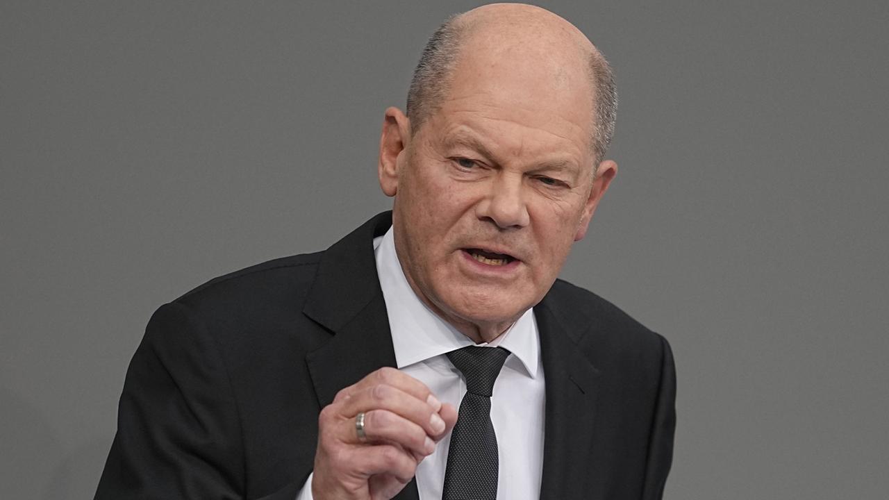 Ukraine-Liveblog: ++ Scharfe Kritik von Scholz an "Diktator"-Äußerung ++