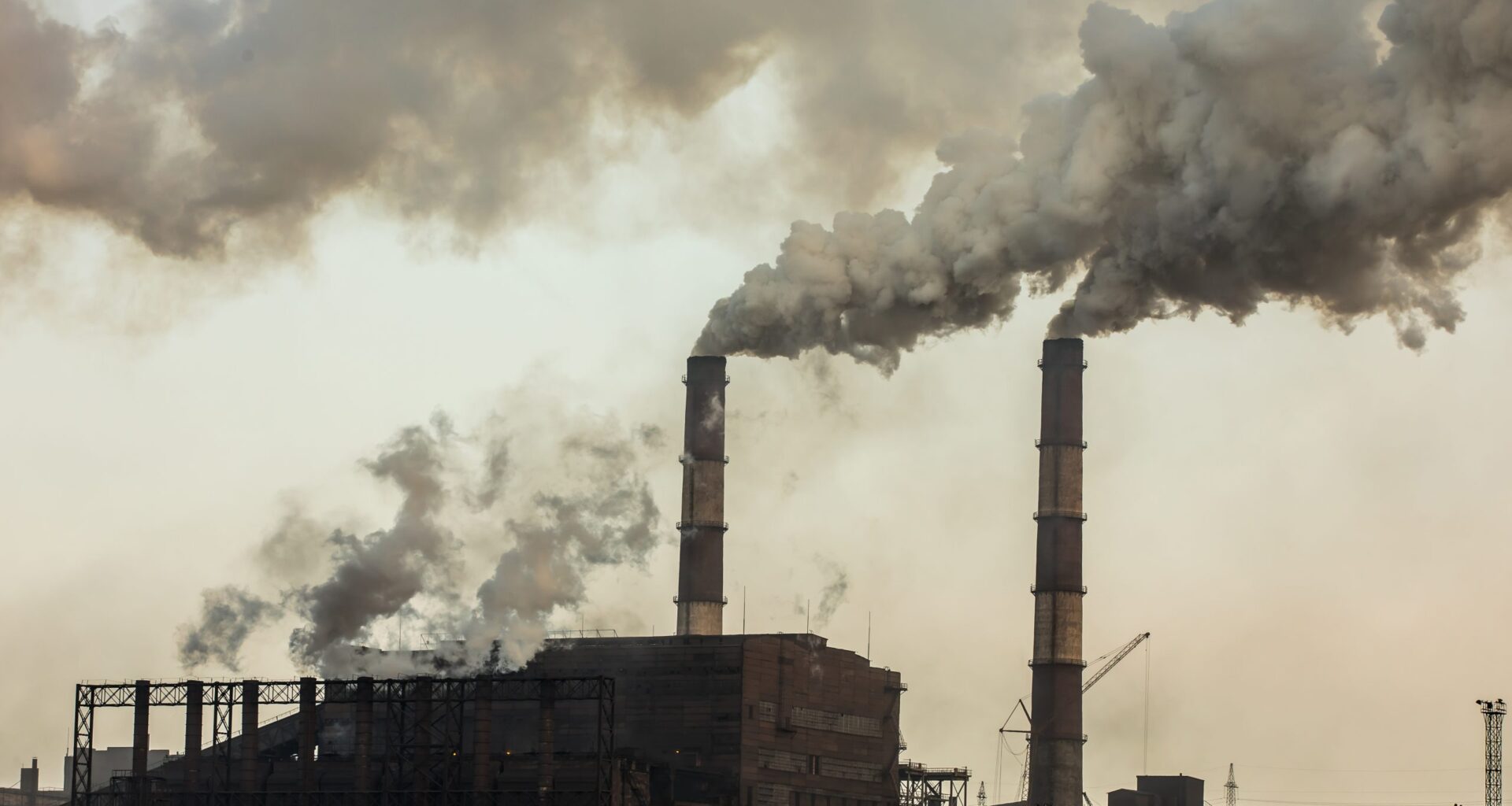 Greek CO2 Emissions in Top 4 in EU
