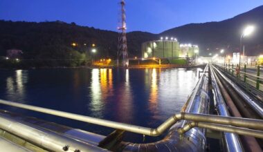 Germany's Brunsbuettel, Wilhelmshaven LNG Terminals See Strong Demand for Regas Slots