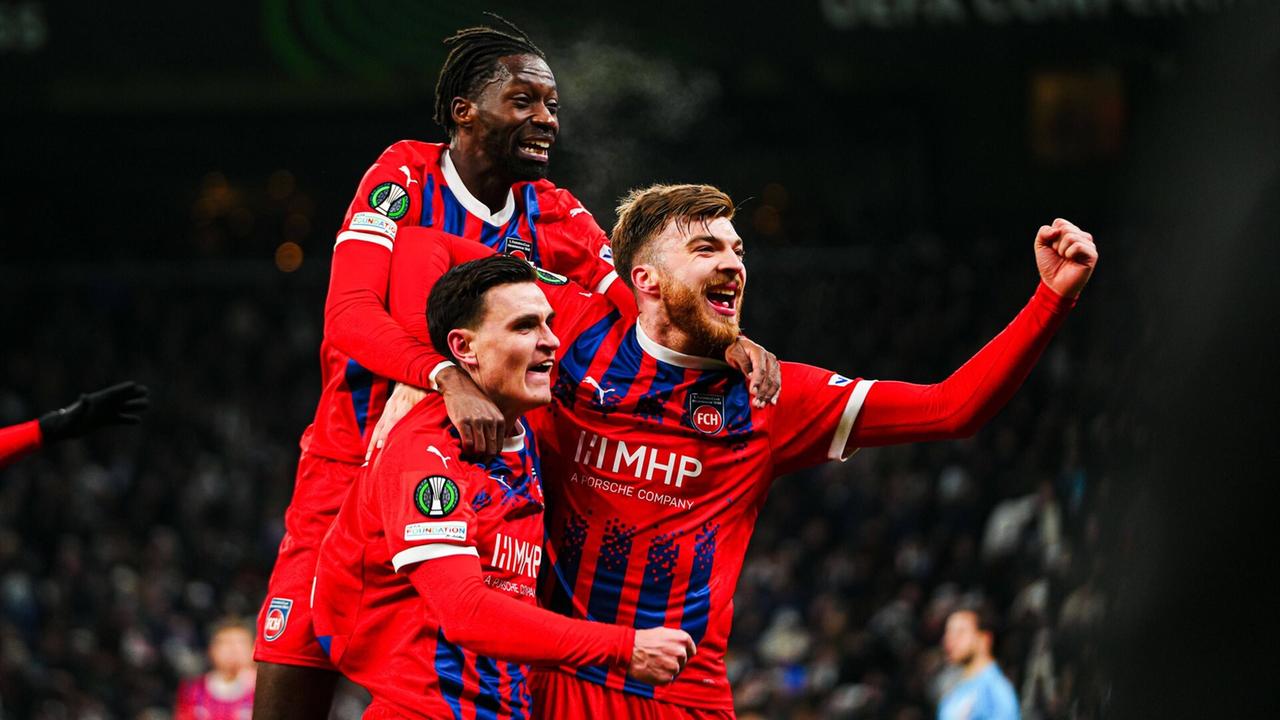 Conference League: Heidenheim dreht Spiel in Kopenhagen und hat das Achtelfinale im Blick