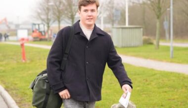 Crown Prince Christian to start military training