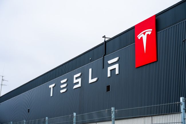 Tesla's market share declines in Sweden and Norway amid growing competition