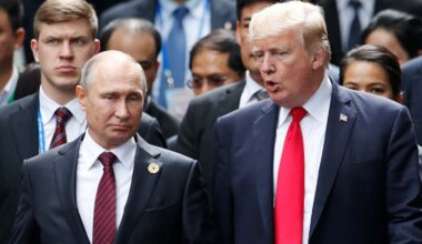 Trump confirme avoir eu une "conversation très productive" avec Poutine: vers des avancées dans le conflit en Ukraine?