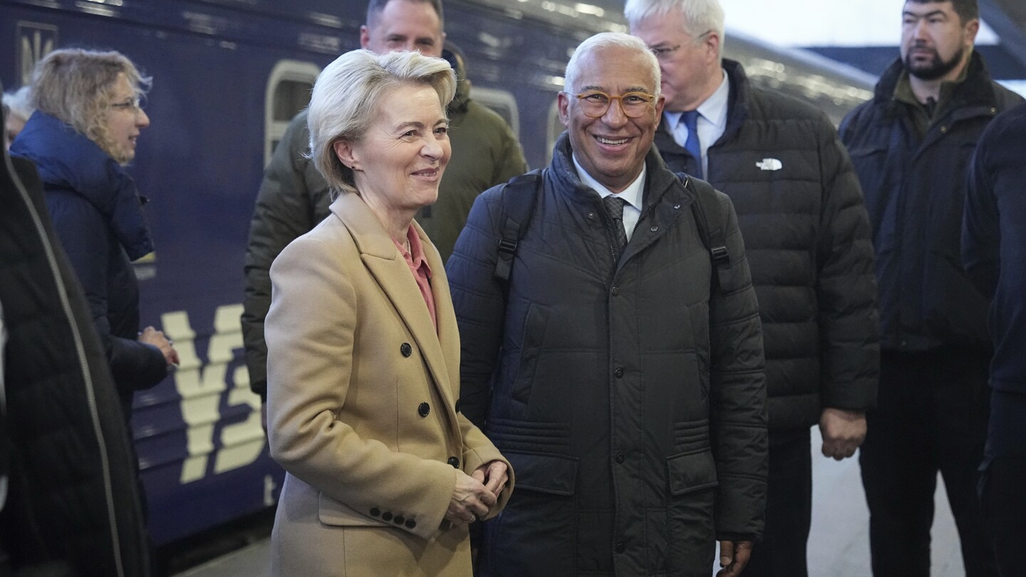 Foreign leaders visit Ukraine to show their support on war's 3rd anniversary