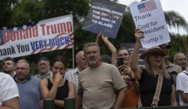 White South Africans gather in support of Trump and his claims that they are victims of racism