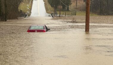 Eastern US endures a renewed round of harsh, soggy weather