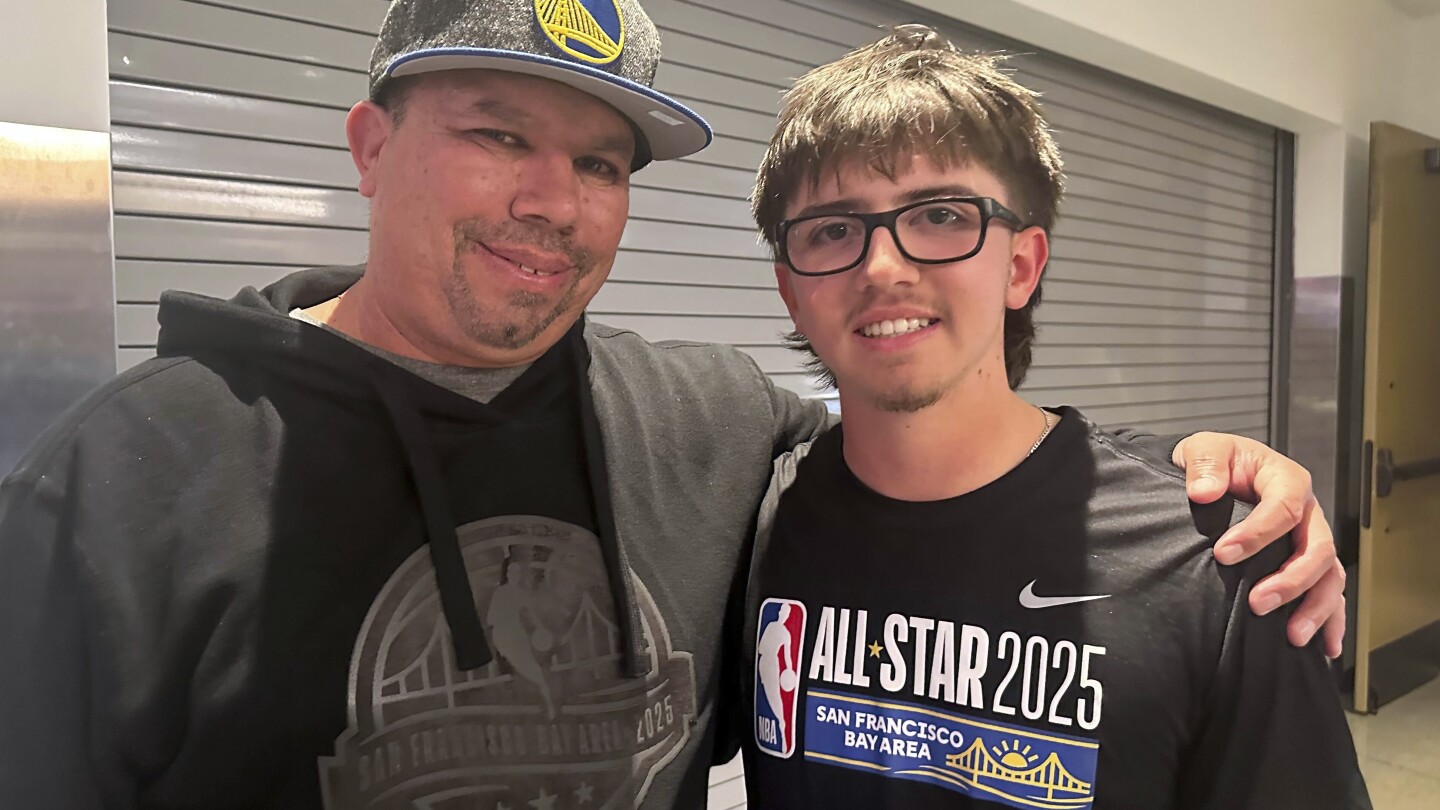College student Jaren Barajas beats Damian Lillard in 3-point shooting contest, wins $100K