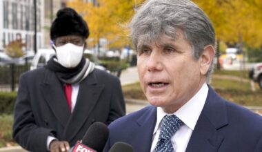 Trump pardons ex-Illinois Gov. Rod Blagojevich
