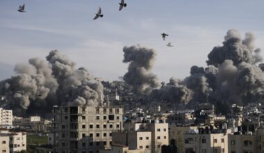 Israel's Netanyahu heads to US to discuss 'victory over Hamas' with Trump