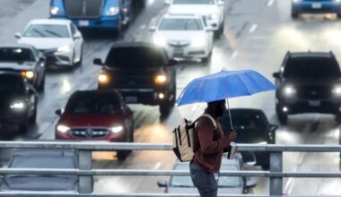 Chance of strong atmospheric river, mudslide grows for L.A.
