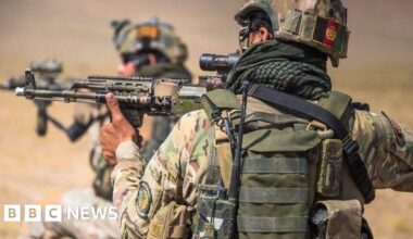 Special Forces blocked 2,000 credible asylum claims from Afghan commandos, MoD confirms (BBC)