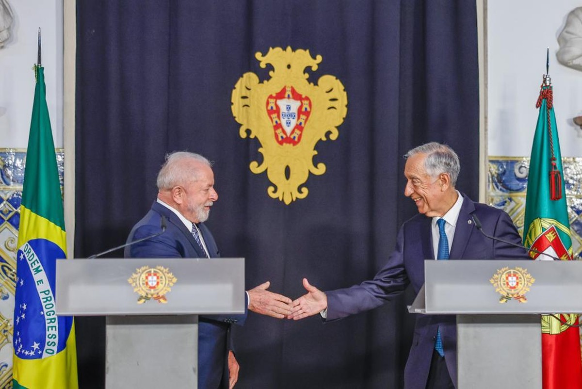 Lula e presidente de Portugal se reúnem e devem discutir tratamento dado a brasileiros no país europeu