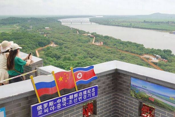 The bridge spans the Tumen River