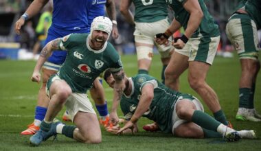 Sheehan hat-trick leads Ireland to 22-17 win over Italy