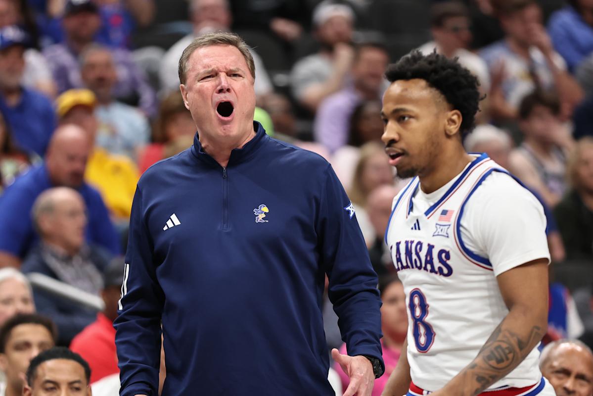 College basketball live updates, scores, results: Kansas vs. Arizona