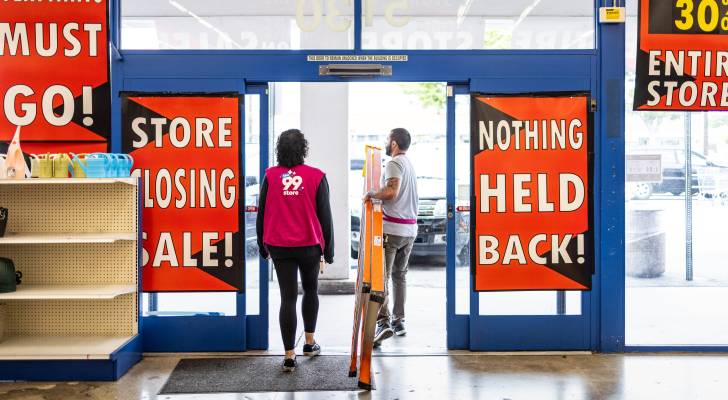 The stock market stumbles, tariffs create uncertainty for US economy — here's what you should do ahead of a recession