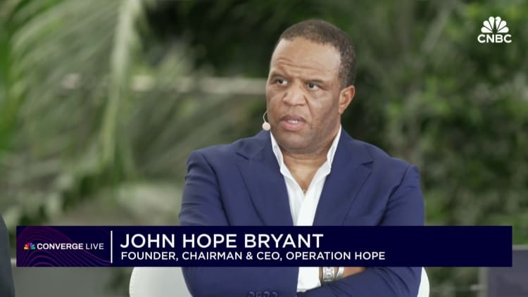 Operation Hope CEO calls for more apprenticeships and internships to 'pipeline' youth in AI era