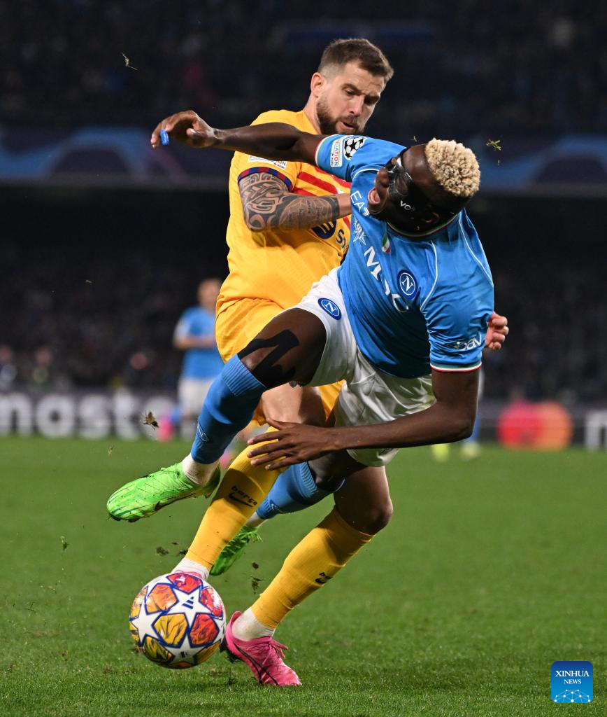 Barca duo Casado and Martinez out of Spain squad