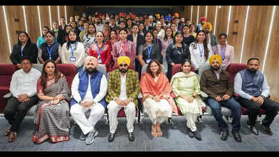 CM Mann flags off 72 teachers for Finland training