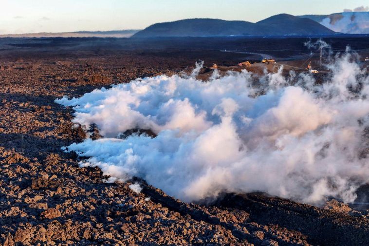 Live: Monitoring the situation on the Reykjanes Peninsula