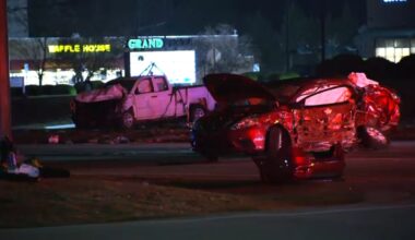 US Hwy 70 Business crash | Serious crash shuts down part of US Hwy 70 Business in Clayton, North Carolina