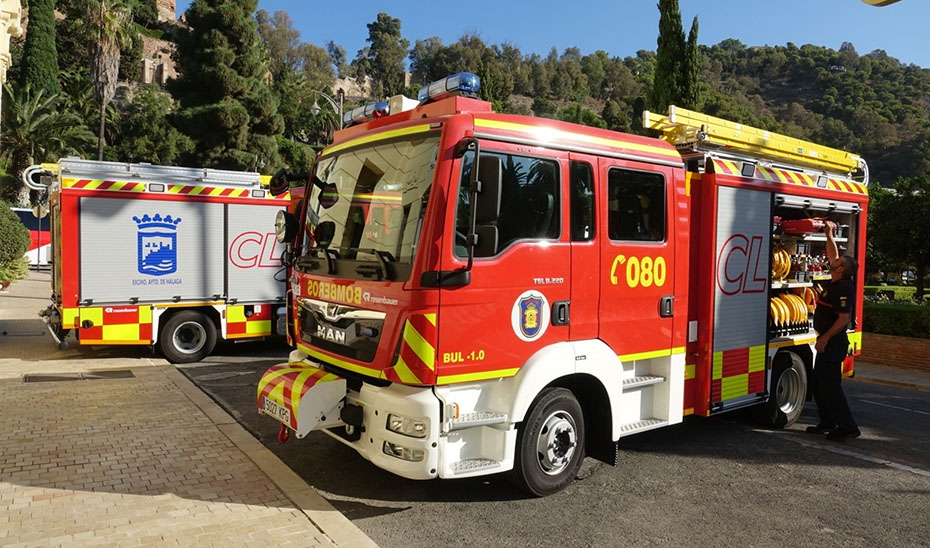 Varias personas afectadas tras un incendio de vivienda en Málaga capital