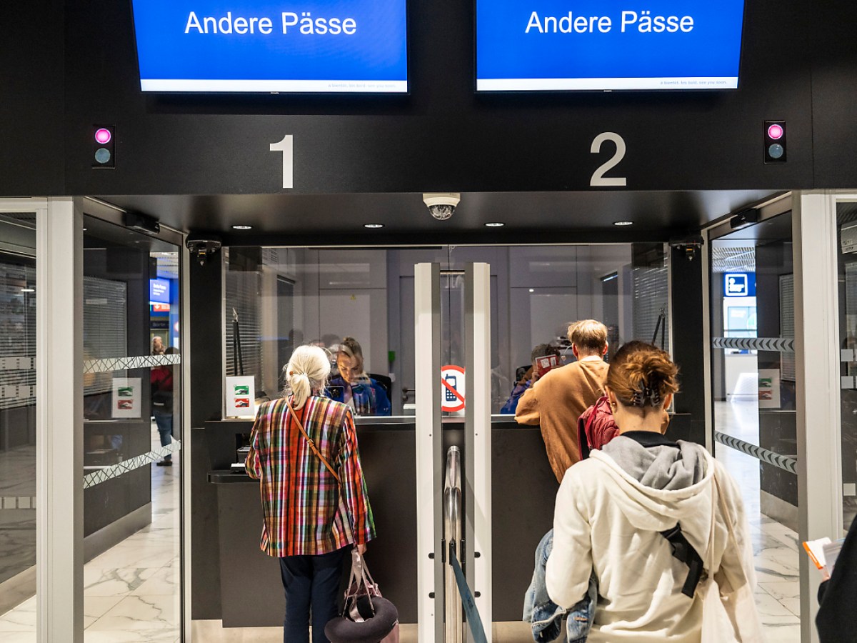 Switzerland to collect data from non-Schengen visitors