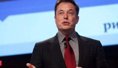 "Make kids, not war": Elon Musk warns South Korea as the land of K-romance faces a 96% birth rate decline