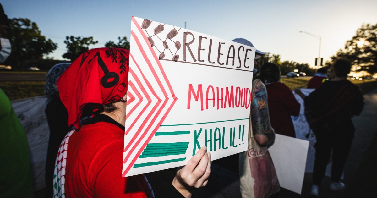 The Horrific Details of Mahmoud Khalil’s Detainment – Mother Jones