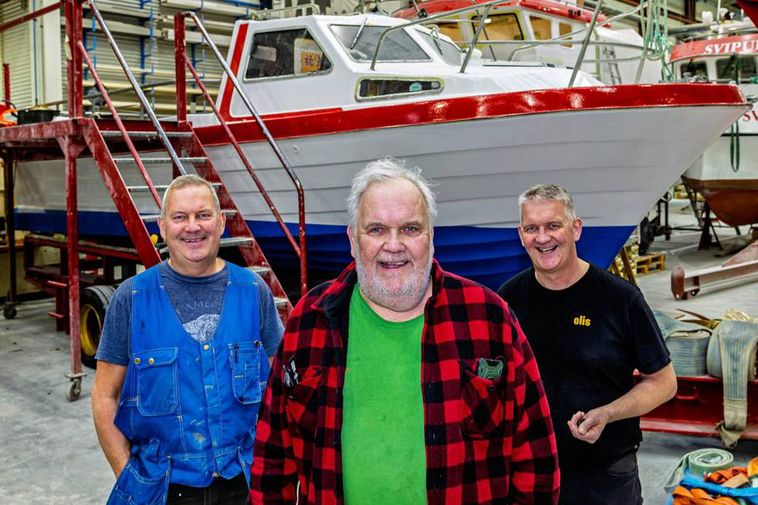 From cockpit to coastline: Former pilot turns to fishing in Grindavík