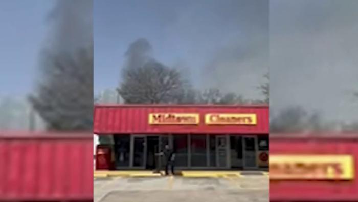 Brush fires now posing threats for homes, businesses within San Antonio city limits