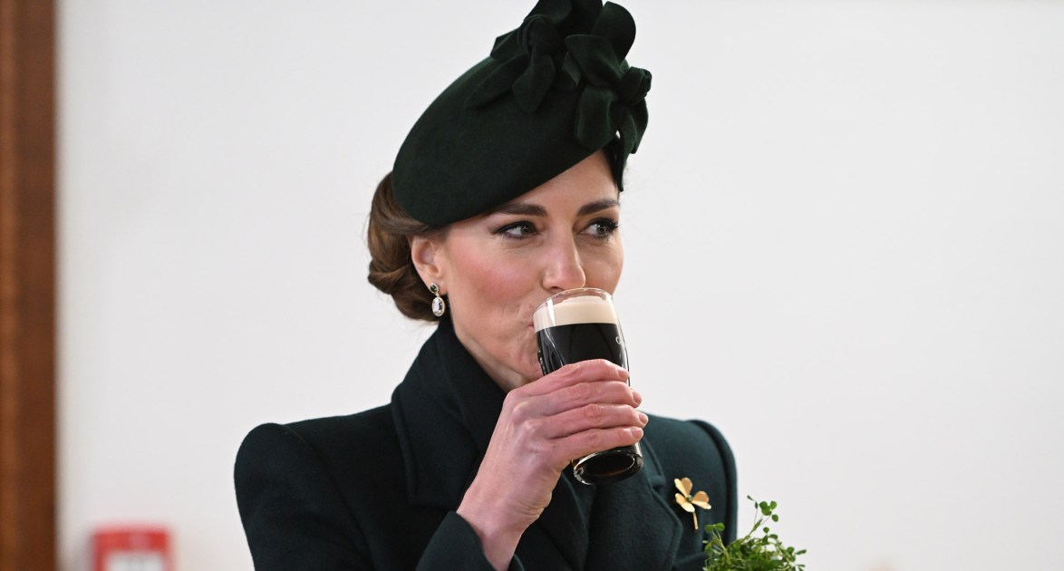 Royal News Roundup: Kate Middleton Pays Bar Tab