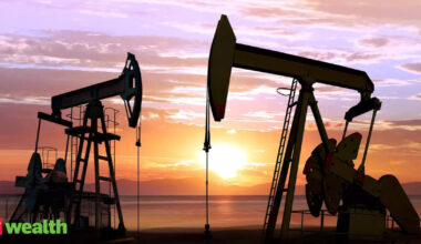 Sectors poised to benefit from low oil prices