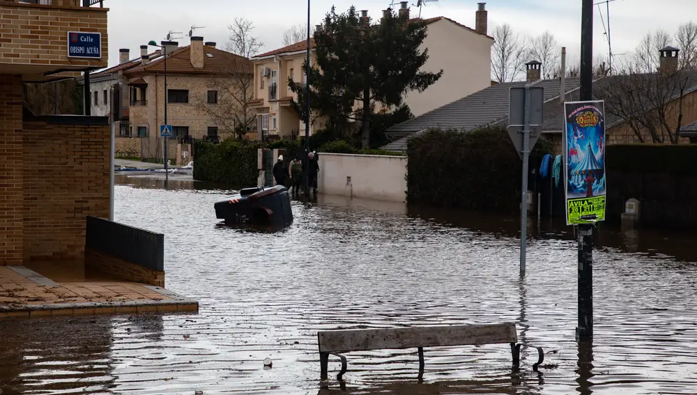 Crecida del río Adaja a su paso por Ávila