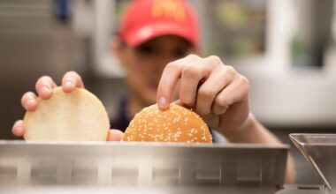 McDonald’s Suisse veut couper l’herbe sous le pied de KFC