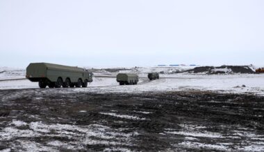 Russland und Nato: Putin kündigt Stationierung weiterer Soldaten in der Arktis an