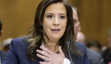 Trump renonce à nommer Elise Stefanik comme ambassadrice à l'ONU