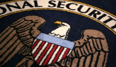 NSA Warning—Change Your iPhone, Android Message Settings