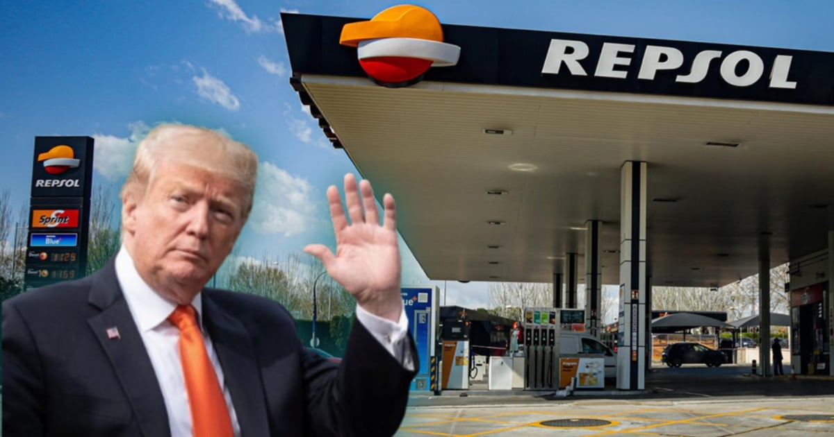 Trump revokes permits for oil companies to export crude from Venezuela