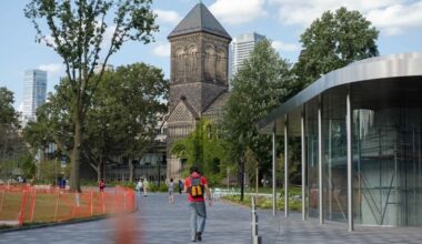 3 Ivy League scholars, including Timothy Snyder,  plan to leave US and teach in Canada amid Trump administration’s higher education battle