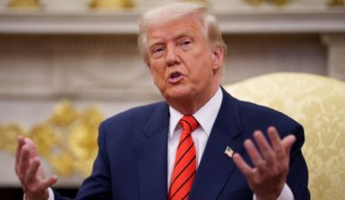 Poll: Trump is stronger on immigration but weaker on economy