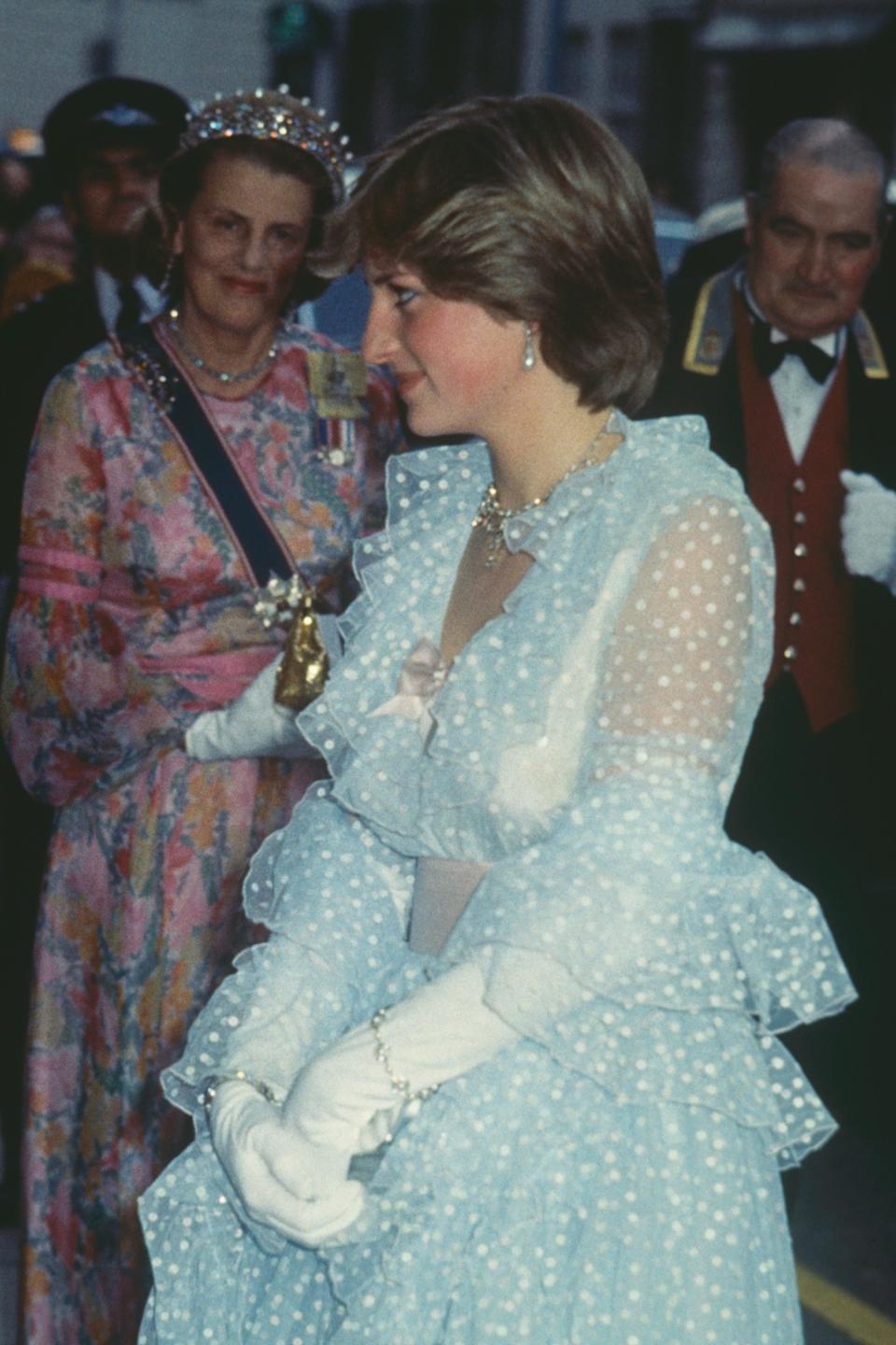 Diana Spencer at a banquet in June 1981, Collingwood pearl drop earrings