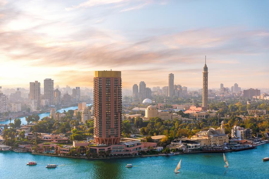 Egypt in talks to lease German LNG unit before summer