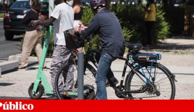 Três ciclistas atropelados em Oeiras. Condutor está em fuga | Acidentes