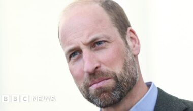William visiting UK troops on Estonia–Russia border