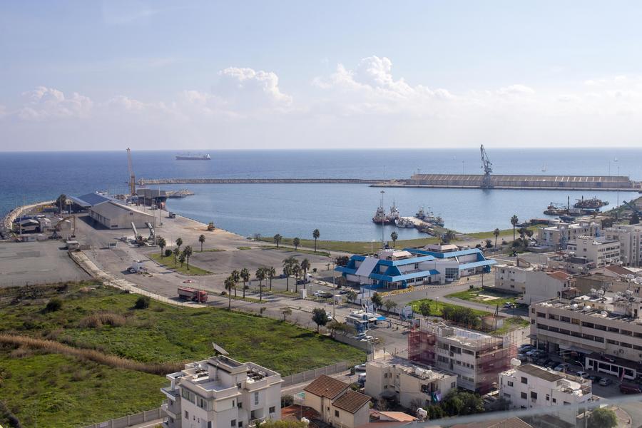 Hopes fade for more survivors after refugee boat capsized off Cyprus: minister-Xinhua