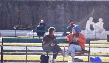 People enjoy leisure time at Belvedere Garden in Vienna, Austria-Xinhua